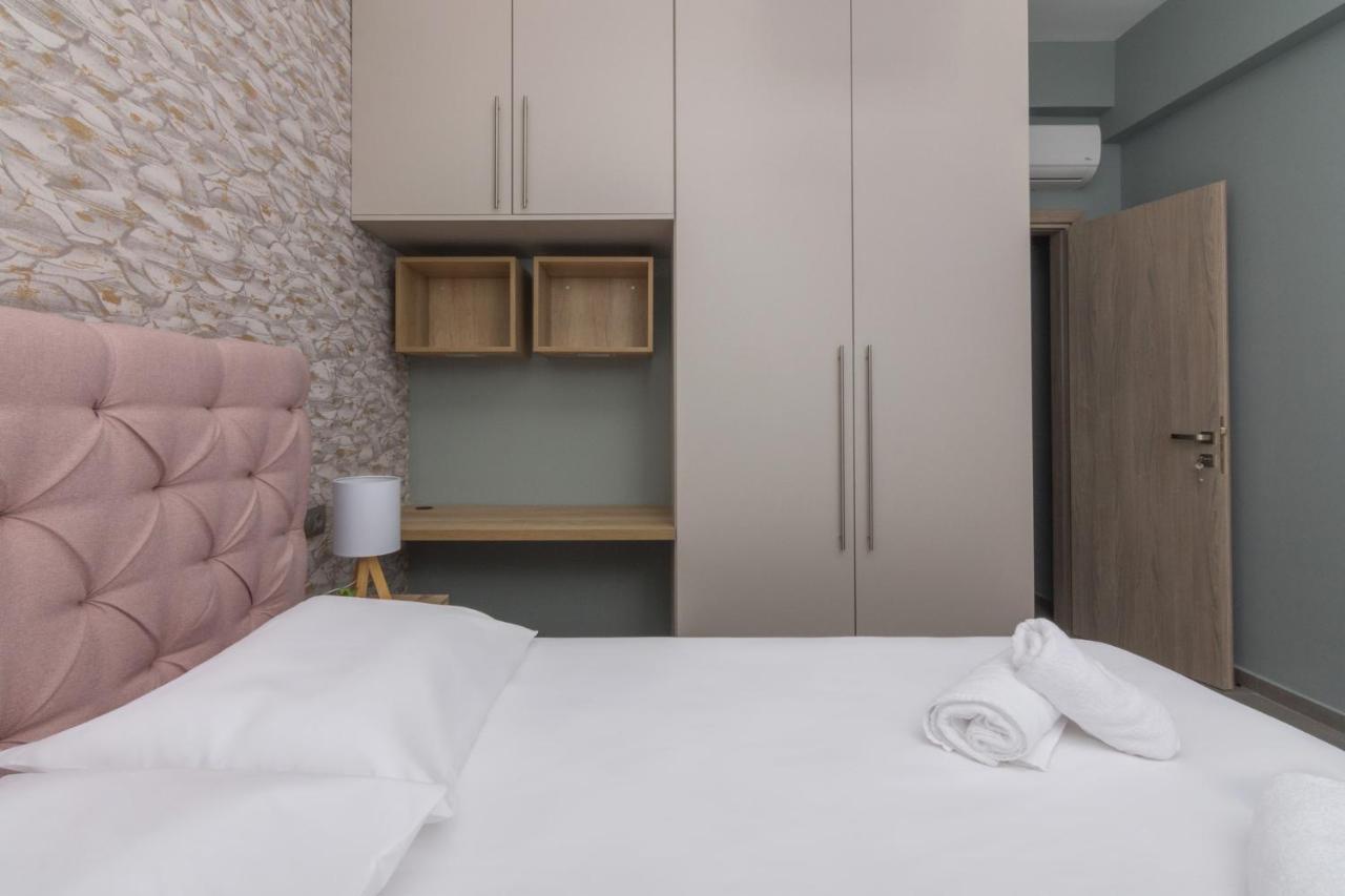 Hippy Designed 3Bedroom Apartment In Heraklion ภายนอก รูปภาพ