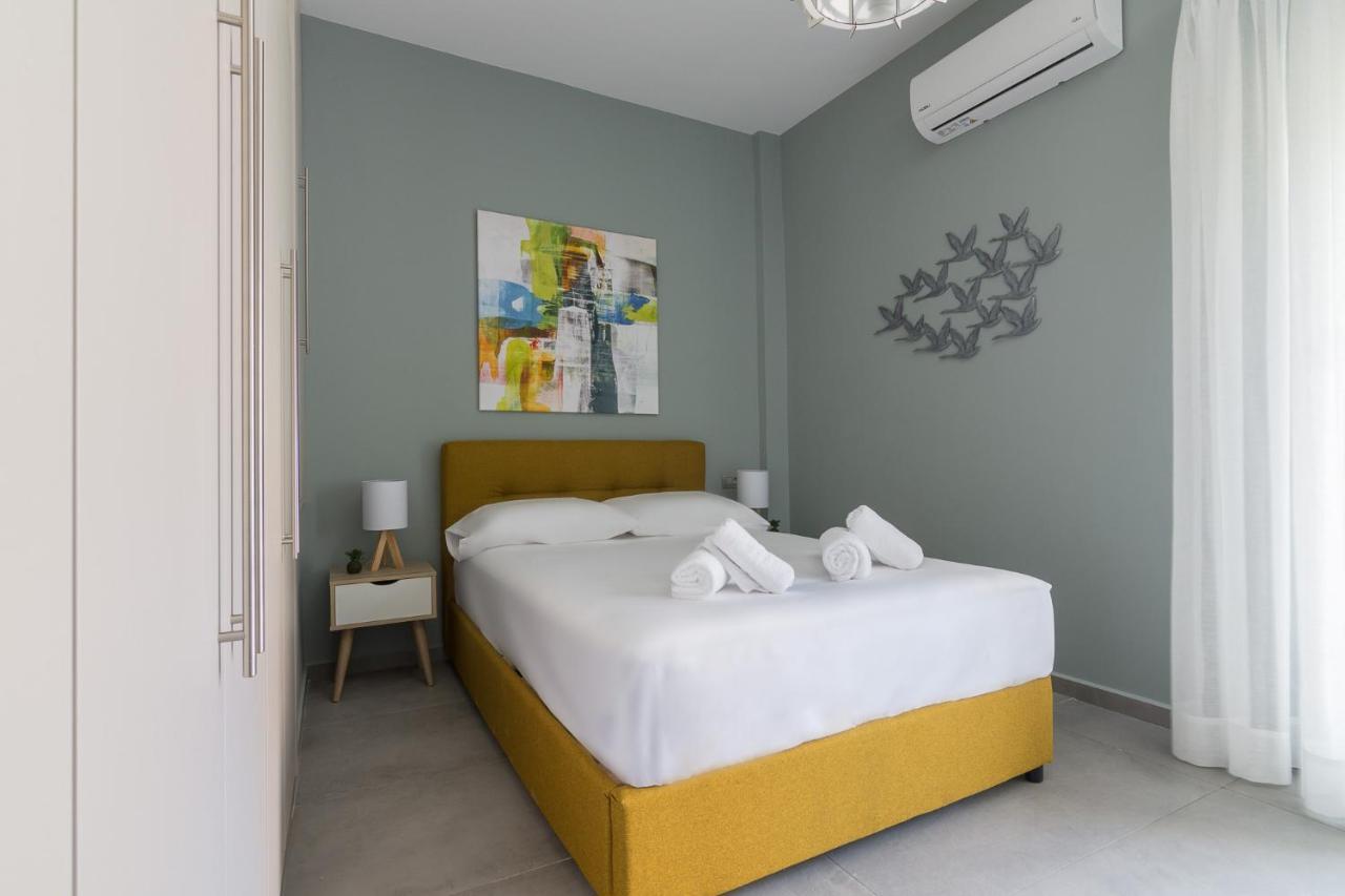 Hippy Designed 3Bedroom Apartment In Heraklion ภายนอก รูปภาพ