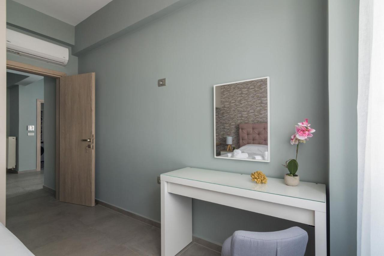 Hippy Designed 3Bedroom Apartment In Heraklion ภายนอก รูปภาพ